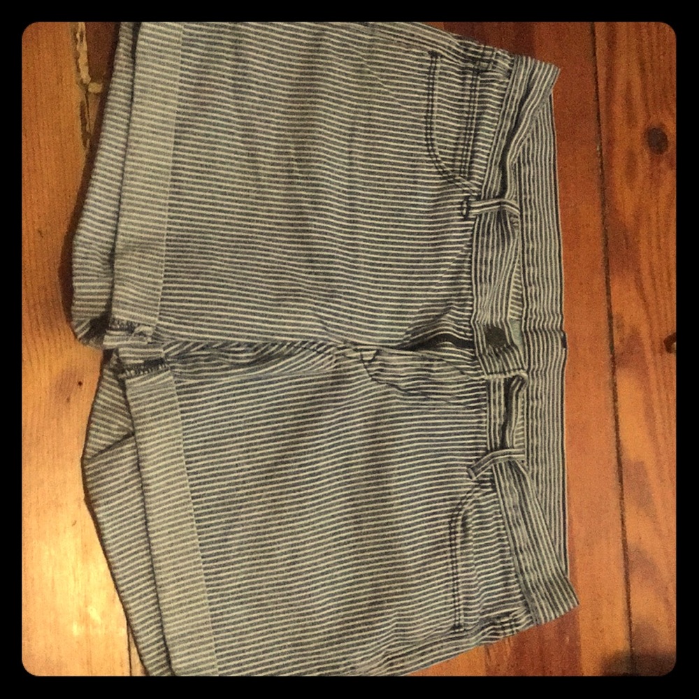 Size 10 Old Navy Shorts